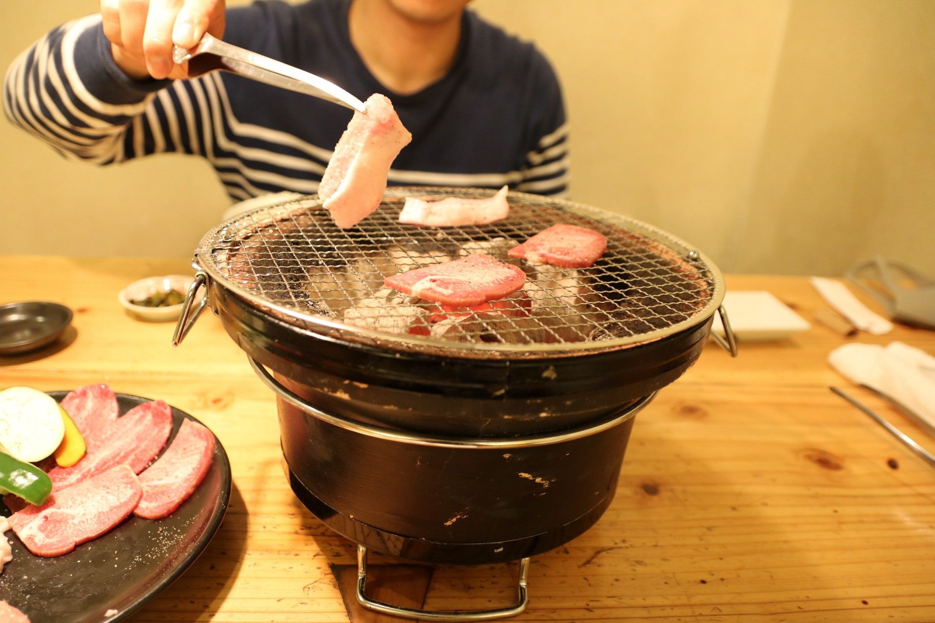 回復予想の 焼肉事業 あみやき亭が1年で黒字転換 M A Online M Aをもっと身近に