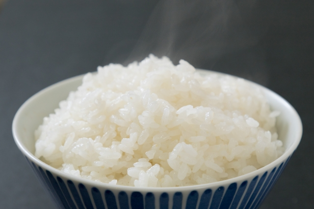 在宅増で「サトウのごはん」のサトウ食品が過去最高の業績更新